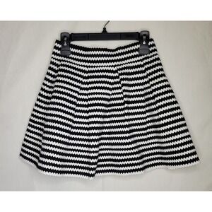 Express Womens Black White Zigzag Stripe Scalloped A-Line Mini Skirt